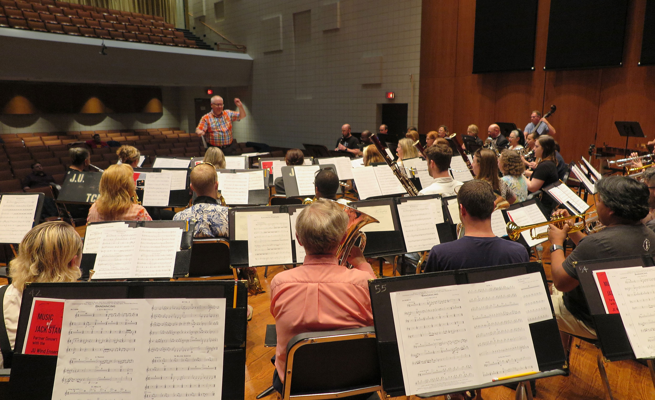 Stamp reherses with the First Coast Wind Symphony